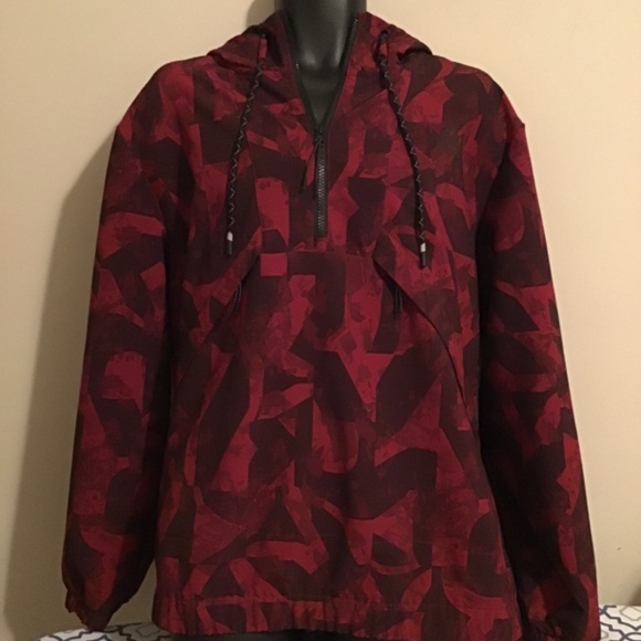 REEBOK, women’s track suit, gorgeous, new condition, see all photos, must have. - Picture 4 of 13